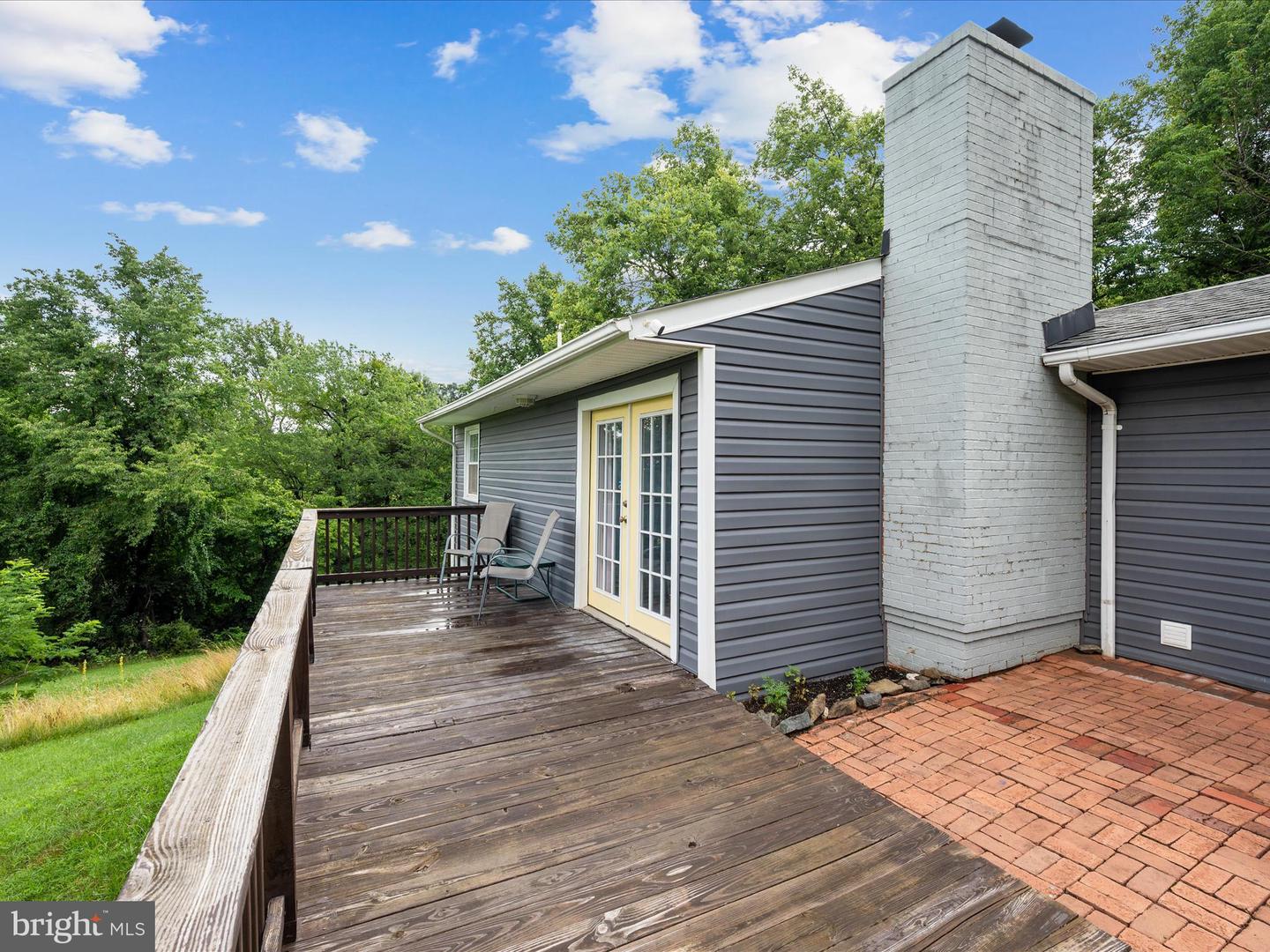19 SLEEPY HOLLOW RD, LINDEN, Virginia 22642, 2 Bedrooms Bedrooms, ,1 BathroomBathrooms,Residential,For sale,19 SLEEPY HOLLOW RD,VAWR2011618 MLS # VAWR2011618