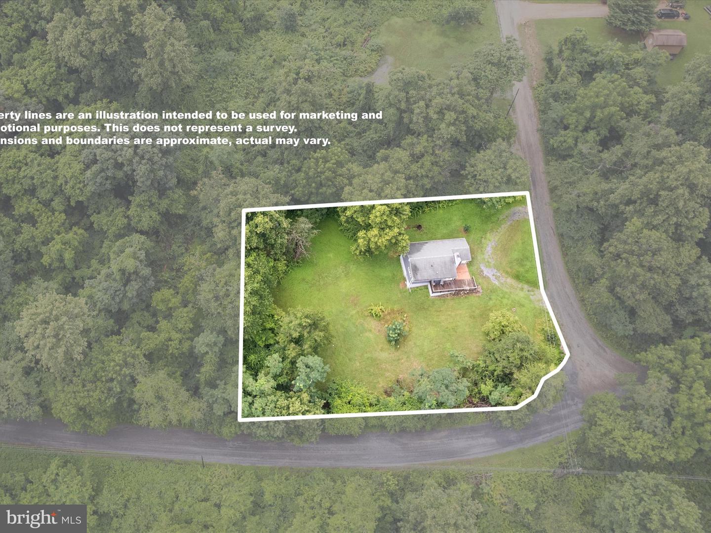 19 SLEEPY HOLLOW RD, LINDEN, Virginia 22642, 2 Bedrooms Bedrooms, ,1 BathroomBathrooms,Residential,For sale,19 SLEEPY HOLLOW RD,VAWR2011618 MLS # VAWR2011618