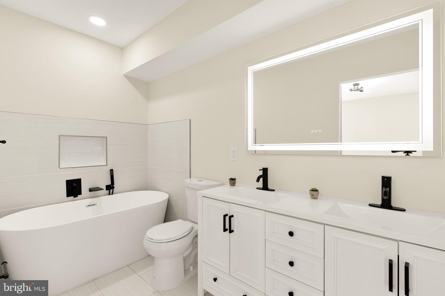 4902 3RD ST NW, WASHINGTON, District Of Columbia 20011, 4 Bedrooms Bedrooms, ,3 BathroomsBathrooms,Residential,For sale,4902 3RD ST NW,DCDC2209116 MLS # DCDC2209116