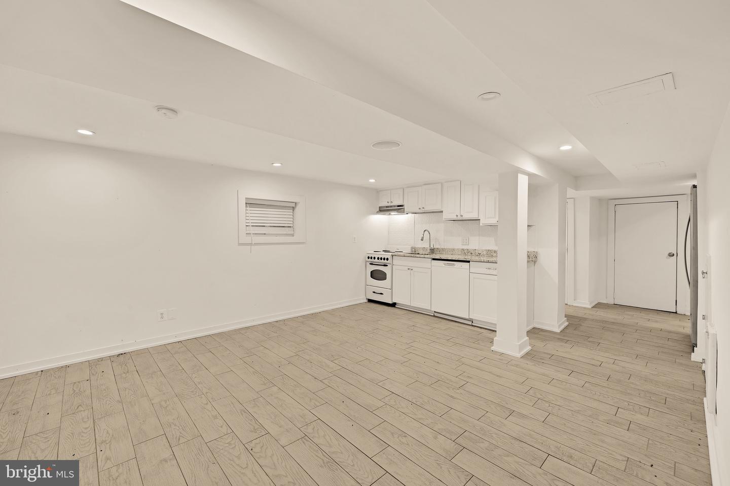 1371 PERRY PL NW, WASHINGTON, District Of Columbia 20010, 3 Bedrooms Bedrooms, ,3 BathroomsBathrooms,Residential,For sale,1371 PERRY PL NW,DCDC2209118 MLS # DCDC2209118