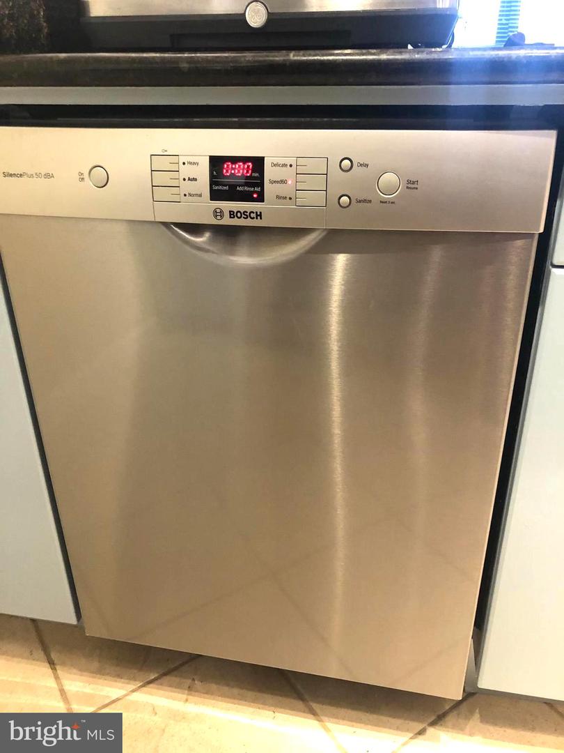 1021 N GARFIELD ST #118, ARLINGTON, Virginia 22201, 2 Rooms Rooms,1 BathroomBathrooms,Residential,For sale,1021 N GARFIELD ST #118,VAAR2060282 MLS # VAAR2060282