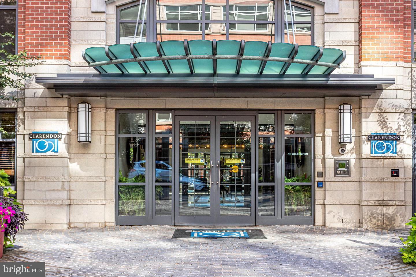 1021 N GARFIELD ST #118, ARLINGTON, Virginia 22201, 2 Rooms Rooms,1 BathroomBathrooms,Residential,For sale,1021 N GARFIELD ST #118,VAAR2060282 MLS # VAAR2060282