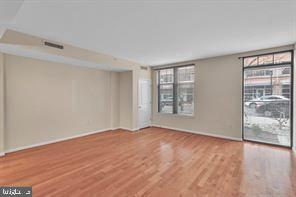 1021 N GARFIELD ST #118, ARLINGTON, Virginia 22201, 2 Rooms Rooms,1 BathroomBathrooms,Residential,For sale,1021 N GARFIELD ST #118,VAAR2060282 MLS # VAAR2060282