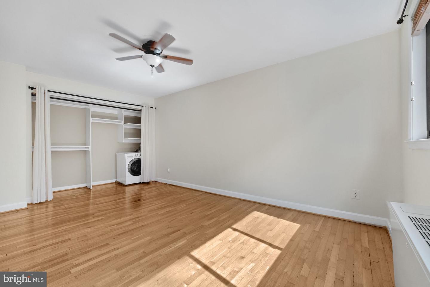 2725 39TH ST NW #307, WASHINGTON, District Of Columbia 20007, 1 Bedroom Bedrooms, ,1 BathroomBathrooms,Residential,For sale,2725 39TH ST NW #307,DCDC2209206 MLS # DCDC2209206