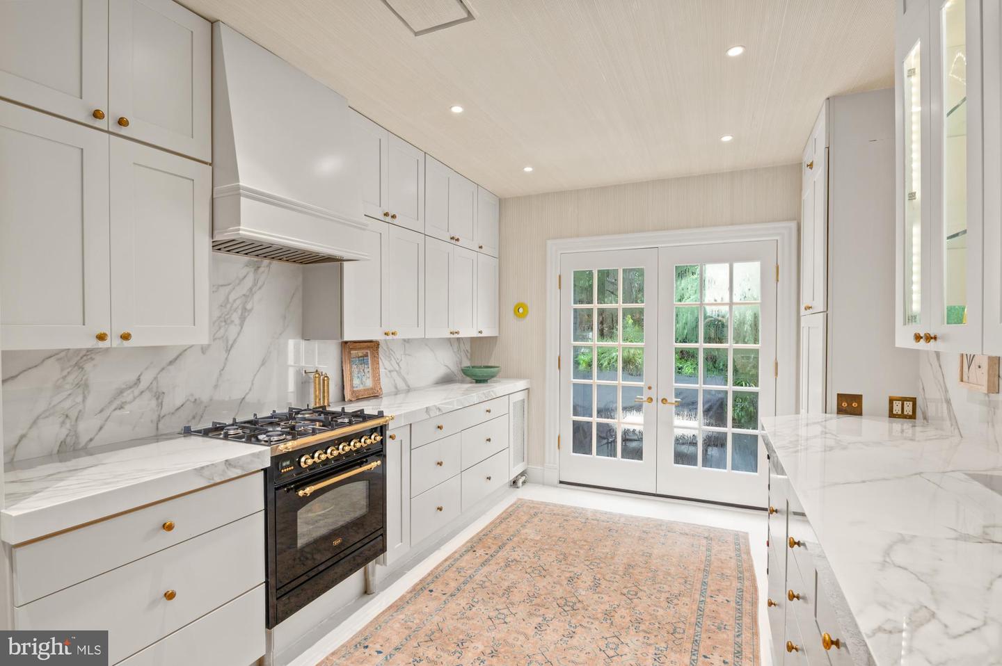 1333 30TH ST NW, WASHINGTON, District Of Columbia 20007, 3 Bedrooms Bedrooms, ,3 BathroomsBathrooms,Residential,For sale,1333 30TH ST NW,DCDC2209408 MLS # DCDC2209408