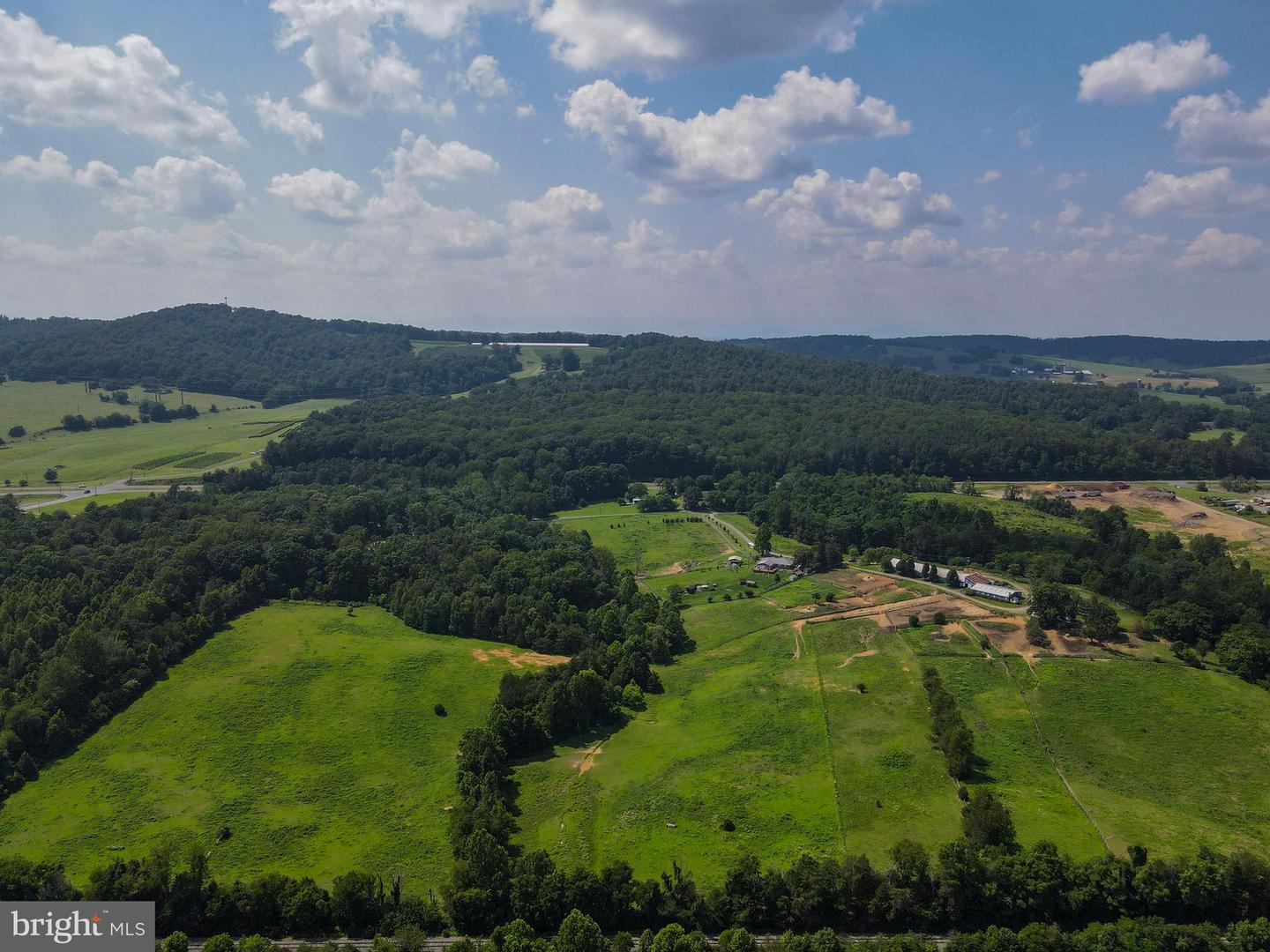 13427 HILLTOP FARM RD, GORDONSVILLE, Virginia 22942, 2 Bedrooms Bedrooms, ,1 BathroomBathrooms,Residential,For sale,13427 HILLTOP FARM RD,VAOR2010122 MLS # VAOR2010122