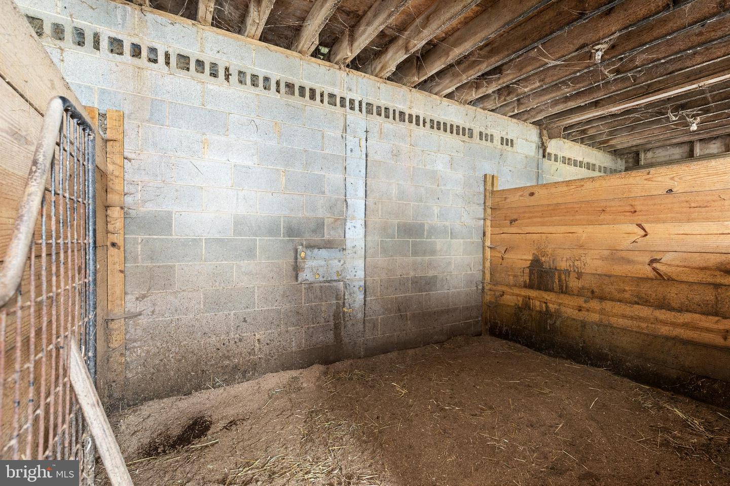 13427 HILLTOP FARM RD, GORDONSVILLE, Virginia 22942, 2 Bedrooms Bedrooms, ,1 BathroomBathrooms,Residential,For sale,13427 HILLTOP FARM RD,VAOR2010122 MLS # VAOR2010122