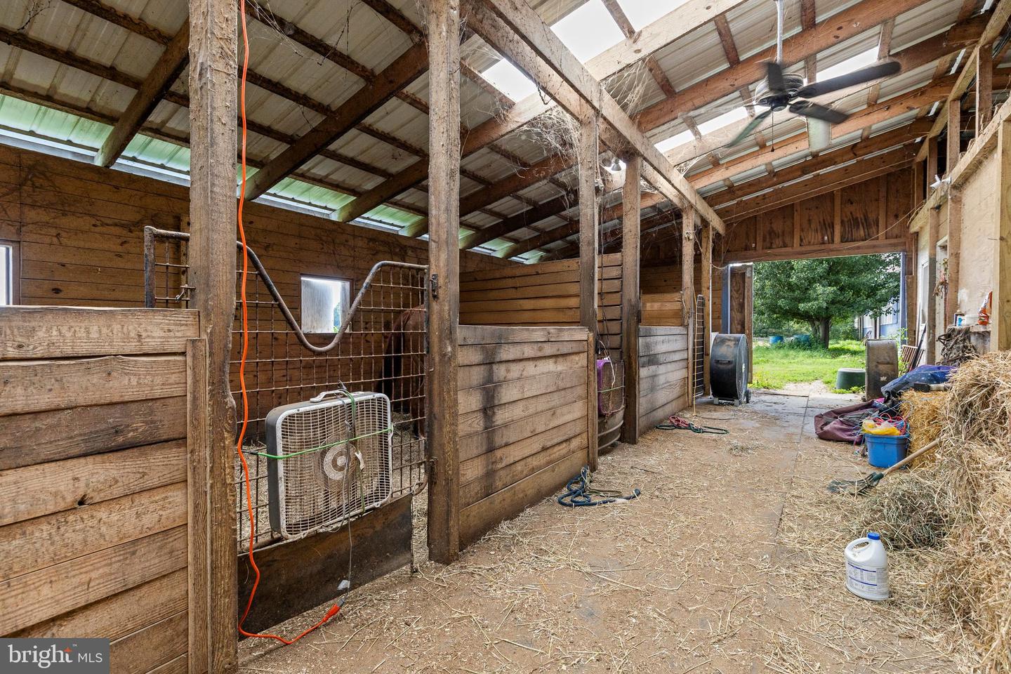 13427 HILLTOP FARM RD, GORDONSVILLE, Virginia 22942, 2 Bedrooms Bedrooms, ,1 BathroomBathrooms,Residential,For sale,13427 HILLTOP FARM RD,VAOR2010122 MLS # VAOR2010122