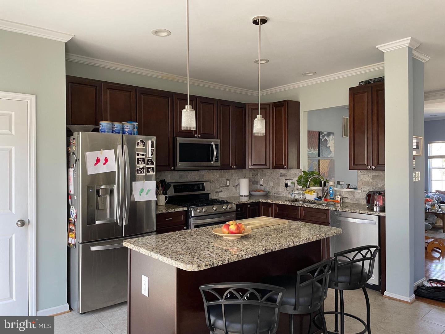 7730 SHADOWCREEK TER, SPRINGFIELD, Virginia 22153, 3 Bedrooms Bedrooms, ,2 BathroomsBathrooms,Residential,For sale,7730 SHADOWCREEK TER,VAFX2254354 MLS # VAFX2254354