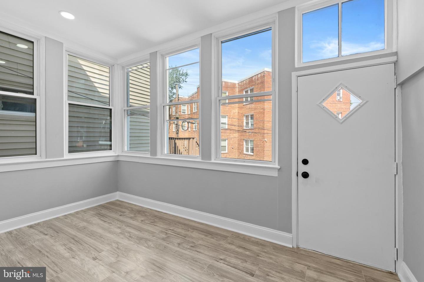 127 ROCK CREEK CHURCH RD NW, WASHINGTON, District Of Columbia 20011, 3 Bedrooms Bedrooms, ,2 BathroomsBathrooms,Residential,For sale,127 ROCK CREEK CHURCH RD NW,DCDC2209508 MLS # DCDC2209508