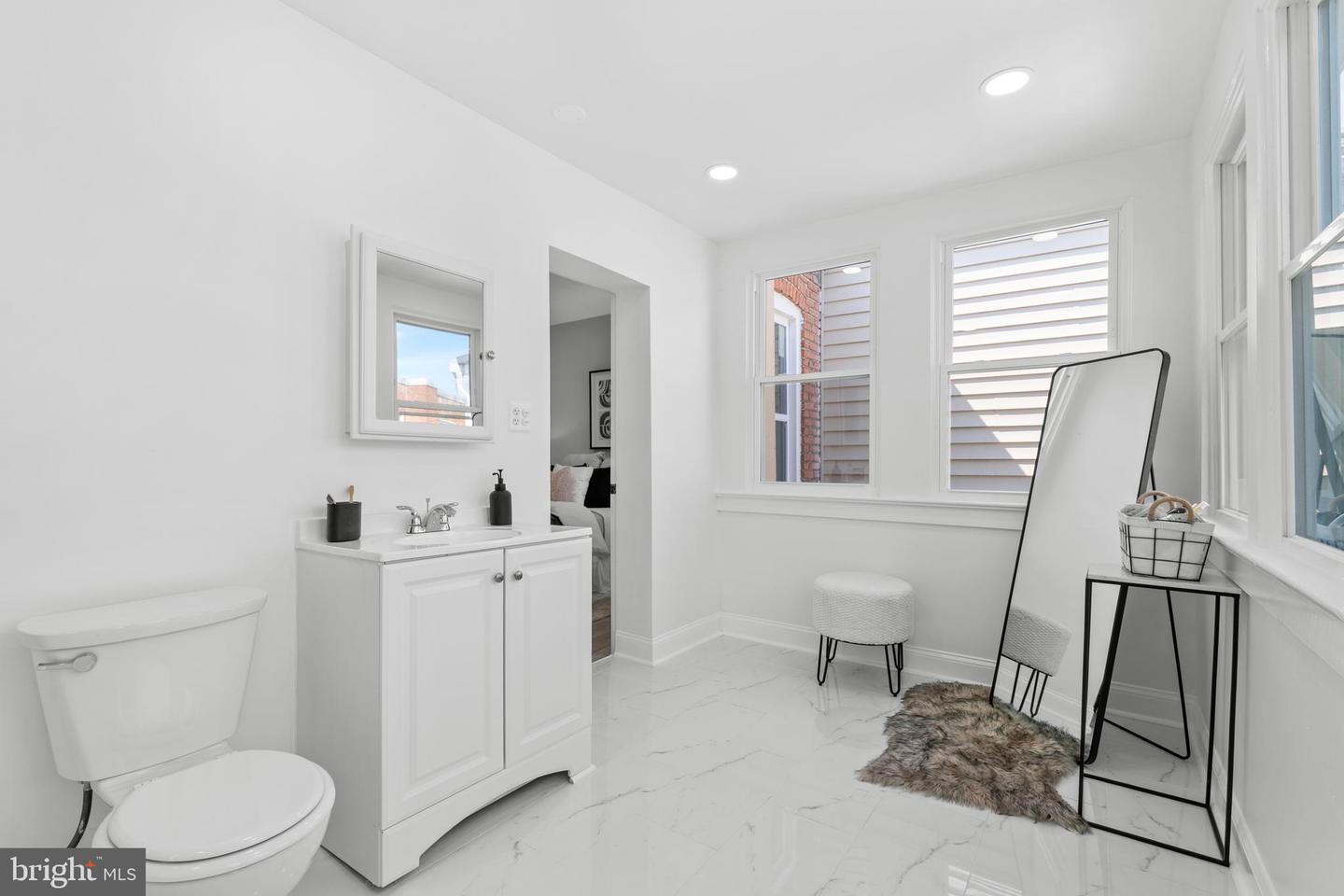 127 ROCK CREEK CHURCH RD NW, WASHINGTON, District Of Columbia 20011, 3 Bedrooms Bedrooms, ,2 BathroomsBathrooms,Residential,For sale,127 ROCK CREEK CHURCH RD NW,DCDC2209508 MLS # DCDC2209508