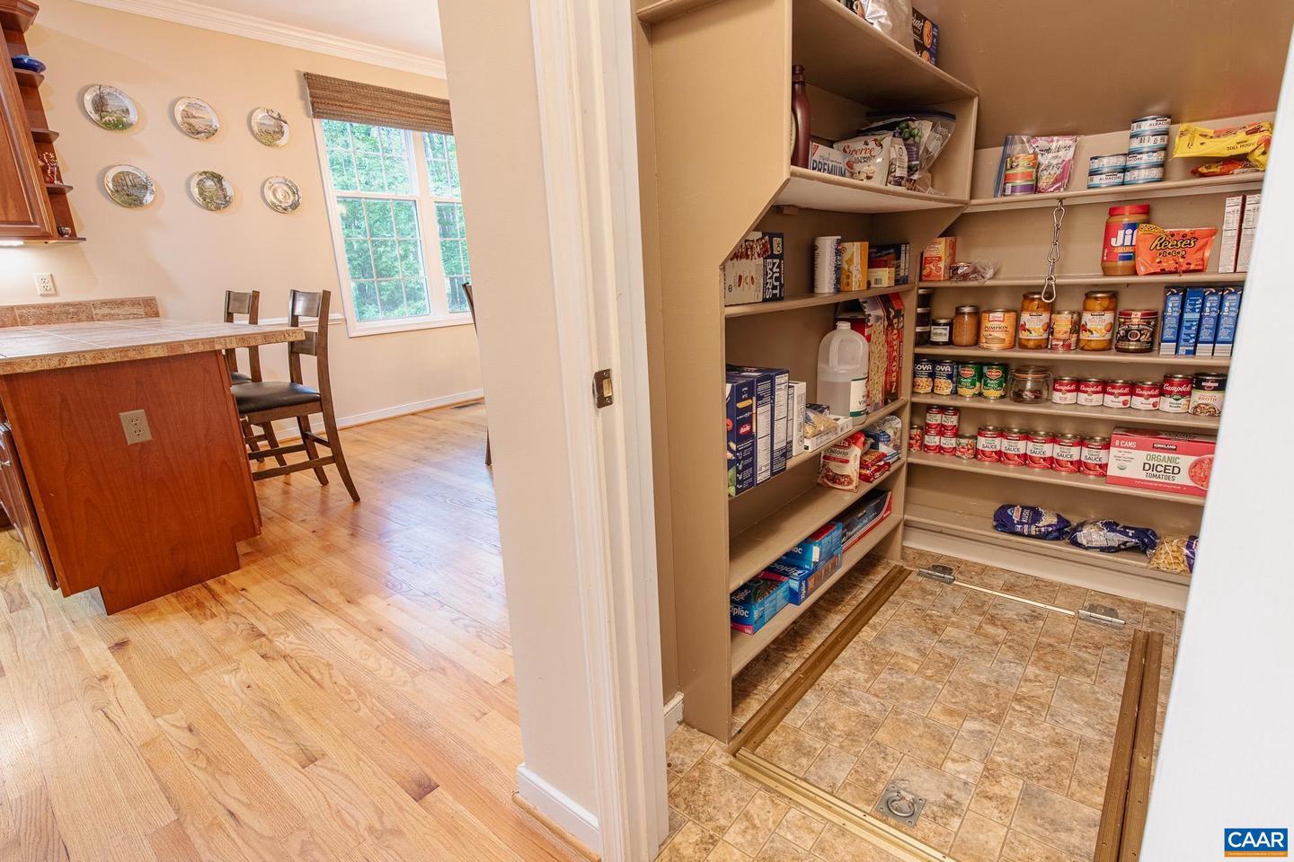 536 FOX HOLLOW LN, PALMYRA, Virginia 22963, 4 Bedrooms Bedrooms, ,3 BathroomsBathrooms,Residential,For sale,536 FOX HOLLOW LN,666531 MLS # 666531