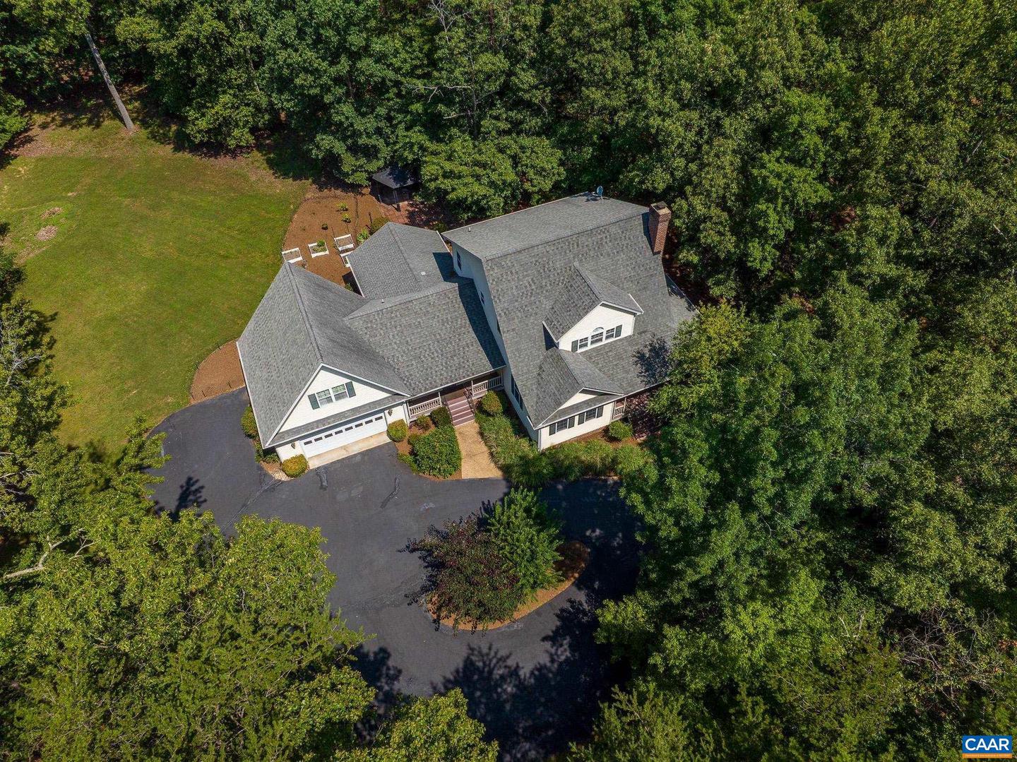 536 FOX HOLLOW LN, PALMYRA, Virginia 22963, 4 Bedrooms Bedrooms, ,3 BathroomsBathrooms,Residential,For sale,536 FOX HOLLOW LN,666531 MLS # 666531