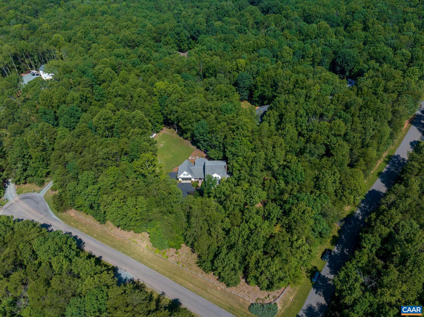 536 FOX HOLLOW LN, PALMYRA, Virginia 22963, 4 Bedrooms Bedrooms, ,3 BathroomsBathrooms,Residential,For sale,536 FOX HOLLOW LN,666531 MLS # 666531