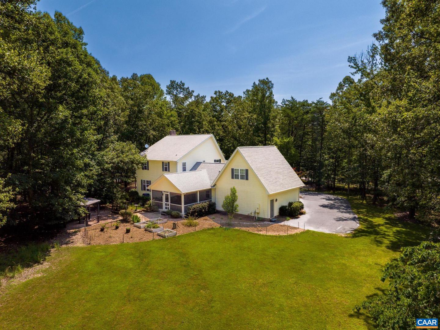 536 FOX HOLLOW LN, PALMYRA, Virginia 22963, 4 Bedrooms Bedrooms, ,3 BathroomsBathrooms,Residential,For sale,536 FOX HOLLOW LN,666531 MLS # 666531