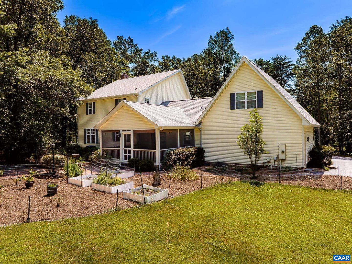 536 FOX HOLLOW LN, PALMYRA, Virginia 22963, 4 Bedrooms Bedrooms, ,3 BathroomsBathrooms,Residential,For sale,536 FOX HOLLOW LN,666531 MLS # 666531