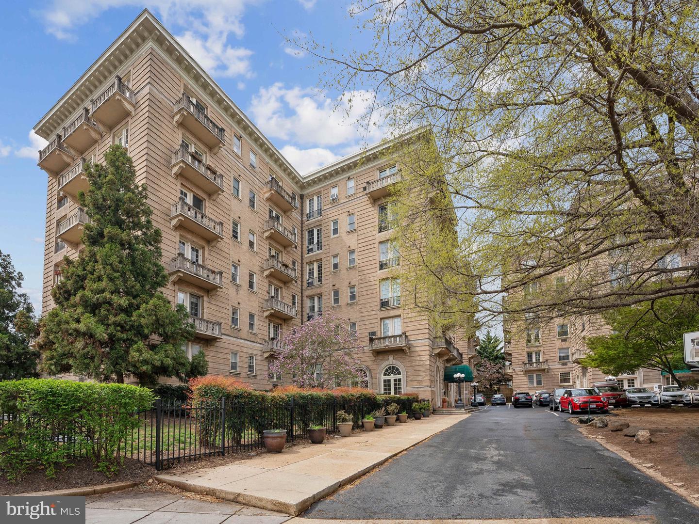 3420 16TH ST NW #304, WASHINGTON, District Of Columbia 20010, 1 Bedroom Bedrooms, ,1 BathroomBathrooms,Residential,For sale,3420 16TH ST NW #304,DCDC2191202 MLS # DCDC2191202