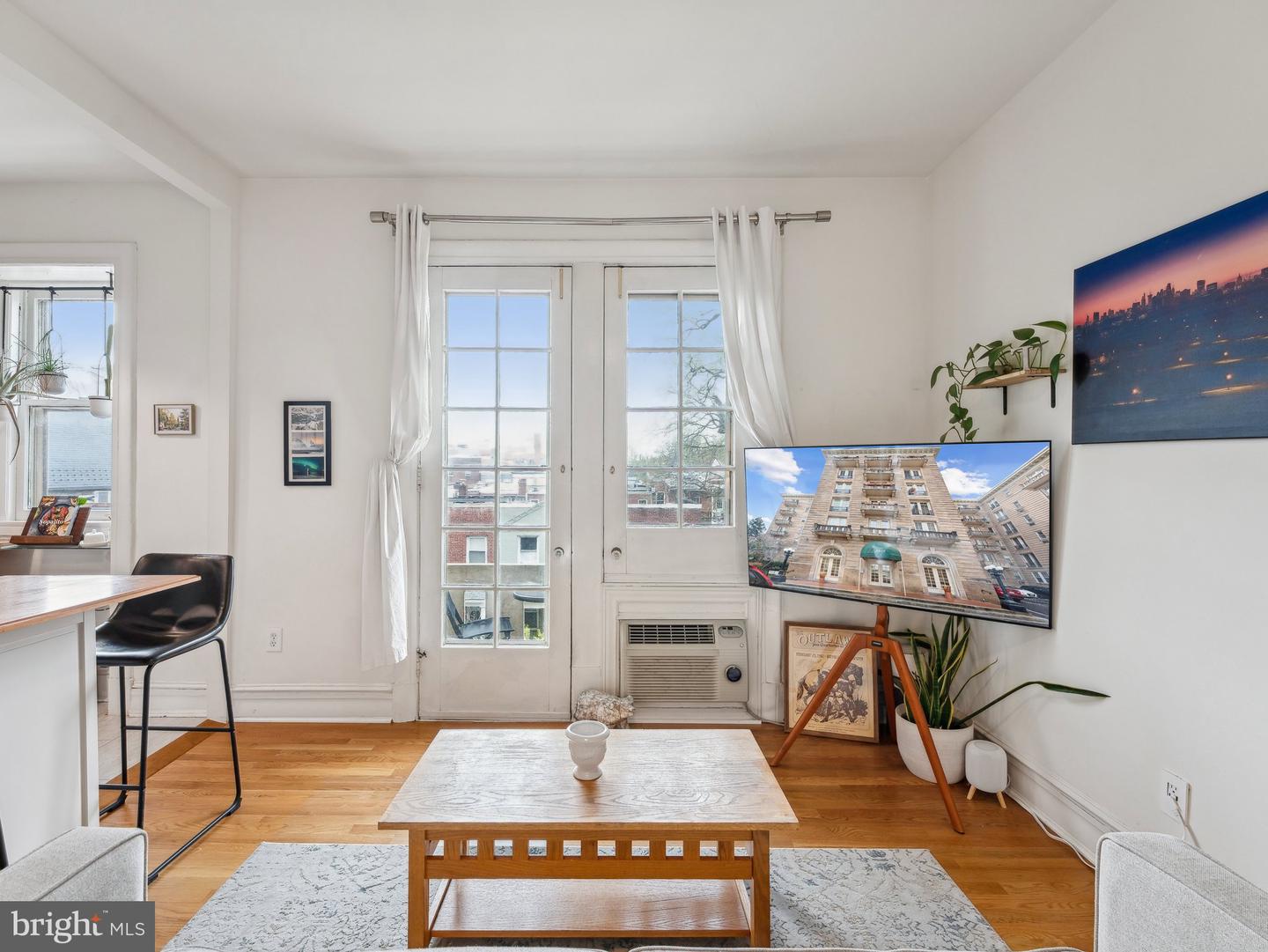 3420 16TH ST NW #304, WASHINGTON, District Of Columbia 20010, 1 Bedroom Bedrooms, ,1 BathroomBathrooms,Residential,For sale,3420 16TH ST NW #304,DCDC2191202 MLS # DCDC2191202