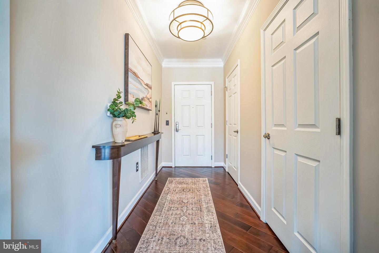 2101 N MONROE ST #401, ARLINGTON, Virginia 22207, 2 Bedrooms Bedrooms, ,2 BathroomsBathrooms,Residential,For sale,2101 N MONROE ST #401,VAAR2054944 MLS # VAAR2054944