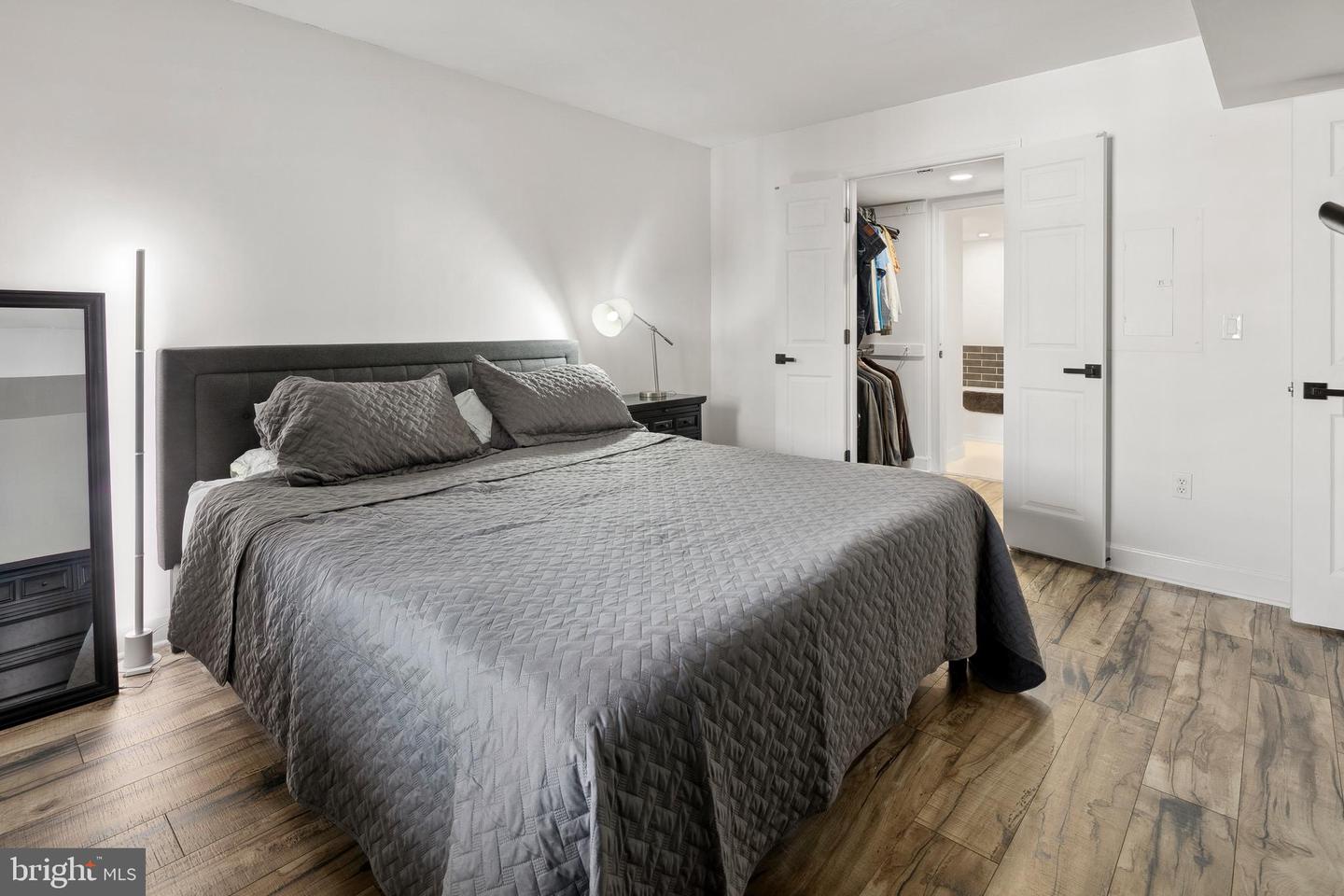 1276 N WAYNE ST #408, ARLINGTON, Virginia 22201, 2 Bedrooms Bedrooms, ,2 BathroomsBathrooms,Residential,For sale,1276 N WAYNE ST #408,VAAR2055362 MLS # VAAR2055362