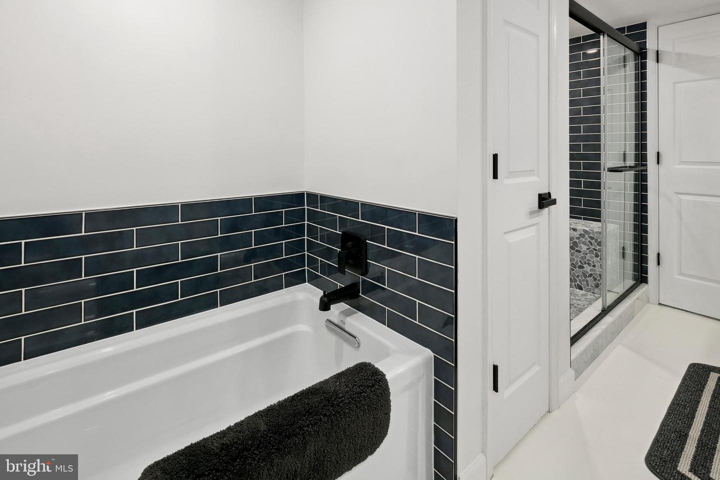 1276 N WAYNE ST #408, ARLINGTON, Virginia 22201, 2 Bedrooms Bedrooms, ,2 BathroomsBathrooms,Residential,For sale,1276 N WAYNE ST #408,VAAR2055362 MLS # VAAR2055362