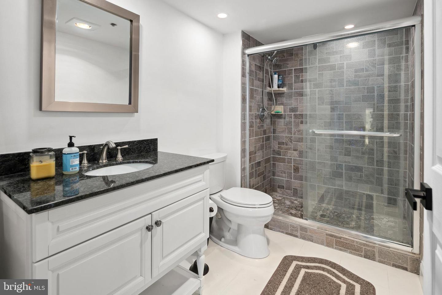 1276 N WAYNE ST #408, ARLINGTON, Virginia 22201, 2 Bedrooms Bedrooms, ,2 BathroomsBathrooms,Residential,For sale,1276 N WAYNE ST #408,VAAR2055362 MLS # VAAR2055362