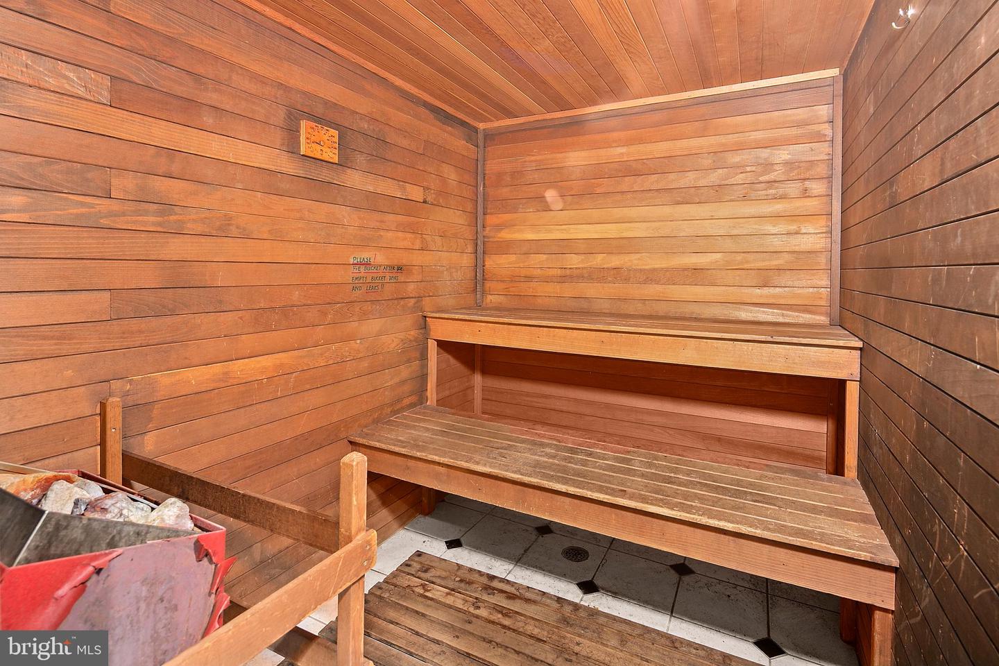 1276 N WAYNE ST #408, ARLINGTON, Virginia 22201, 2 Bedrooms Bedrooms, ,2 BathroomsBathrooms,Residential,For sale,1276 N WAYNE ST #408,VAAR2055362 MLS # VAAR2055362