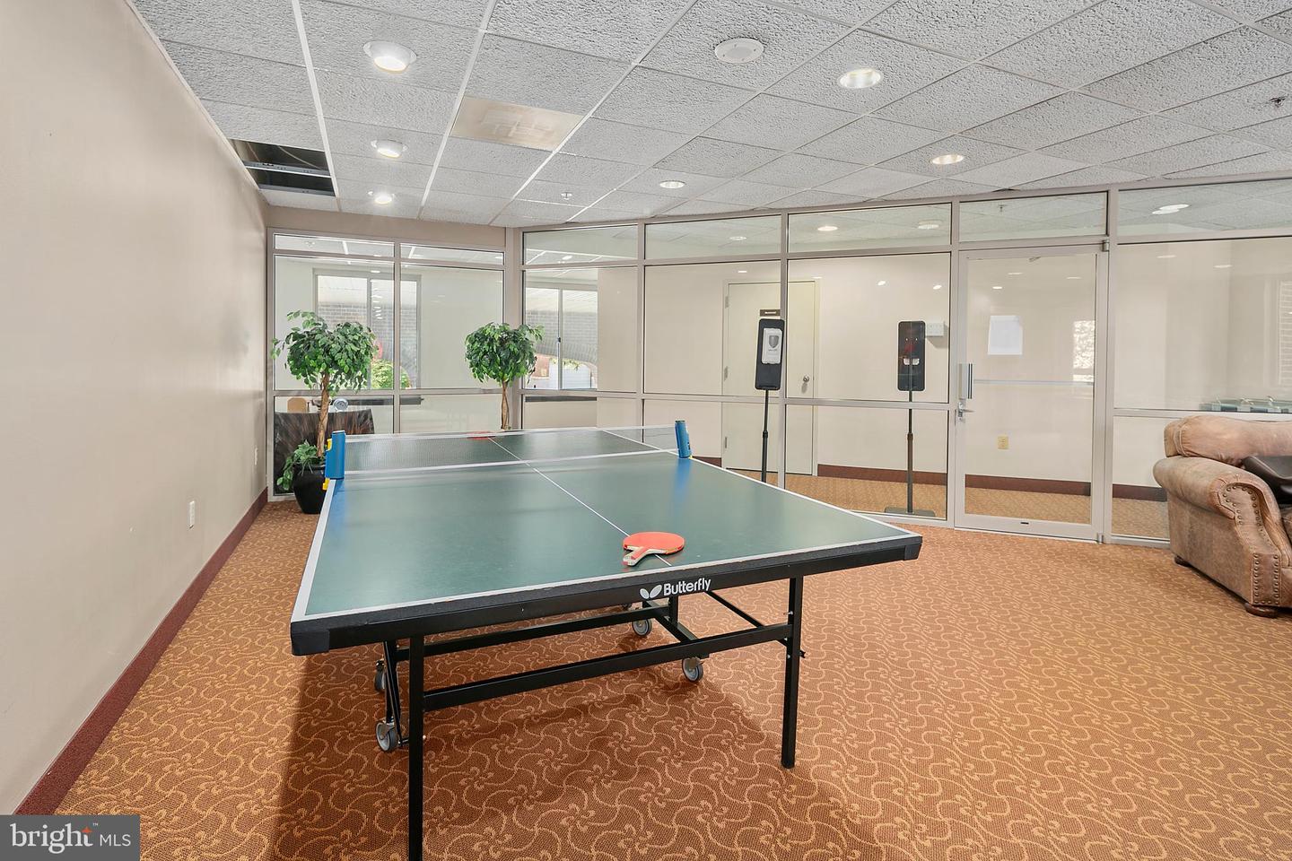 1276 N WAYNE ST #408, ARLINGTON, Virginia 22201, 2 Bedrooms Bedrooms, ,2 BathroomsBathrooms,Residential,For sale,1276 N WAYNE ST #408,VAAR2055362 MLS # VAAR2055362