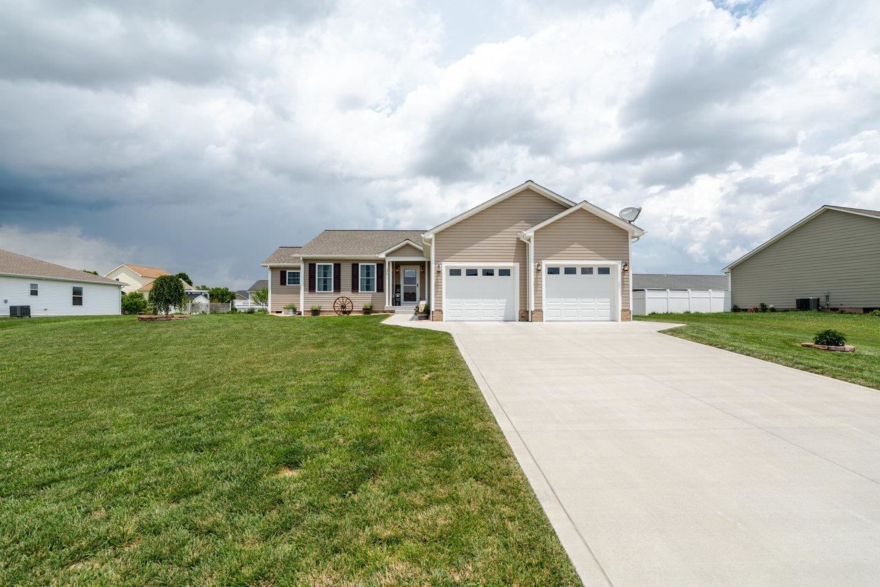 375 MESA CT, BROADWAY, Virginia 22815, 3 Bedrooms Bedrooms, ,2 BathroomsBathrooms,Residential,375 MESA CT,666537 MLS # 666537