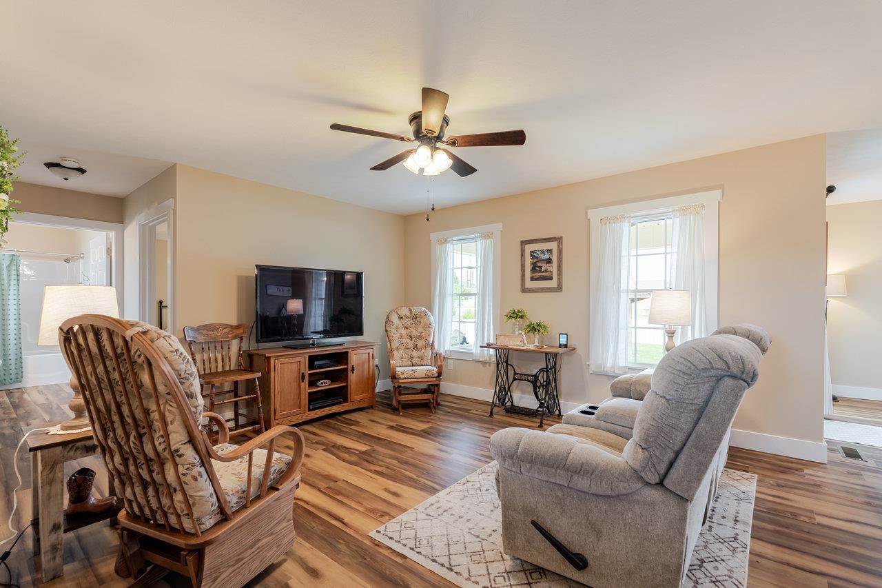 375 MESA CT, BROADWAY, Virginia 22815, 3 Bedrooms Bedrooms, ,2 BathroomsBathrooms,Residential,375 MESA CT,666537 MLS # 666537