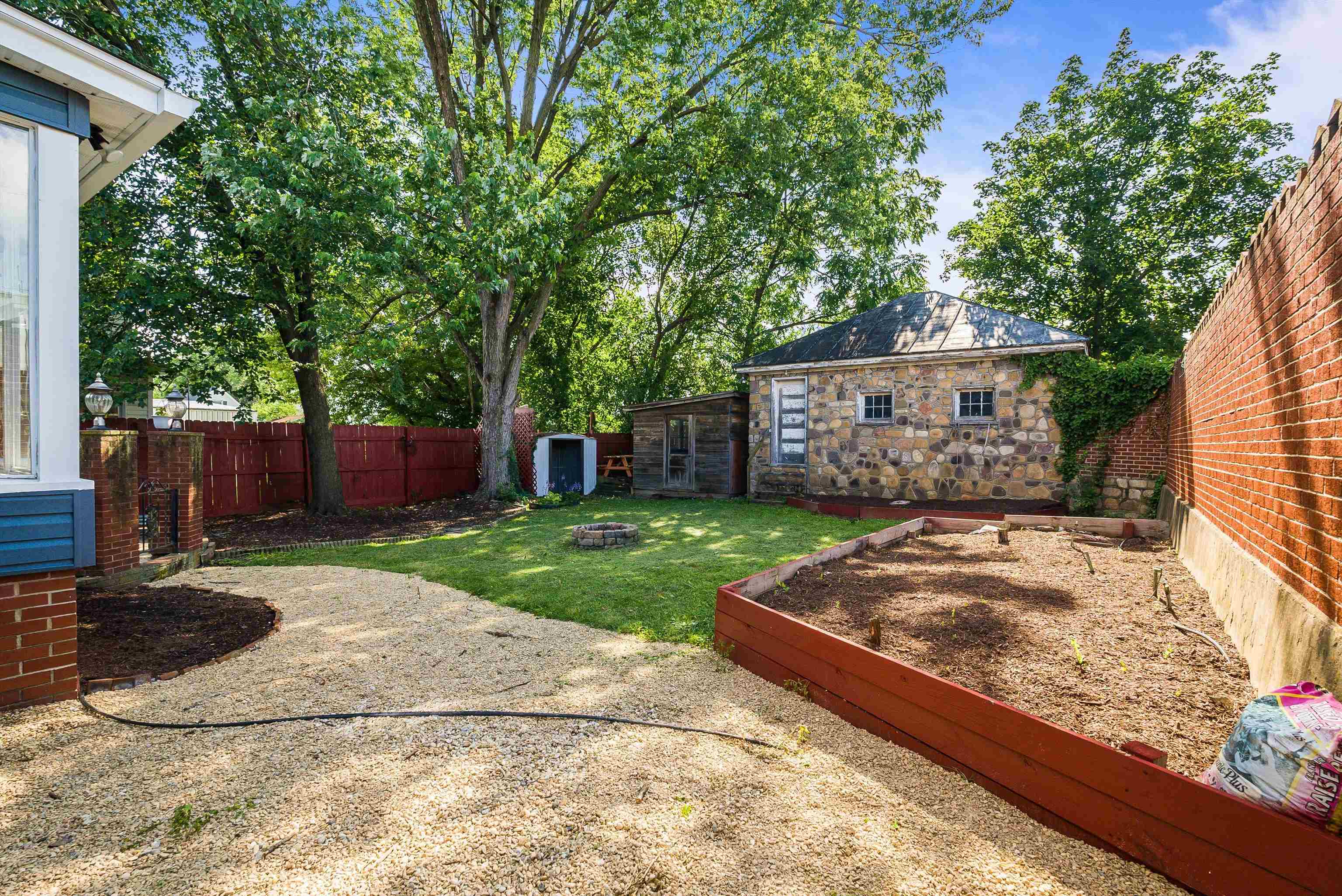 459 N LIBERTY ST, HARRISONBURG, Virginia 22802, 3 Bedrooms Bedrooms, ,2 BathroomsBathrooms,Residential,459 N LIBERTY ST,666538 MLS # 666538