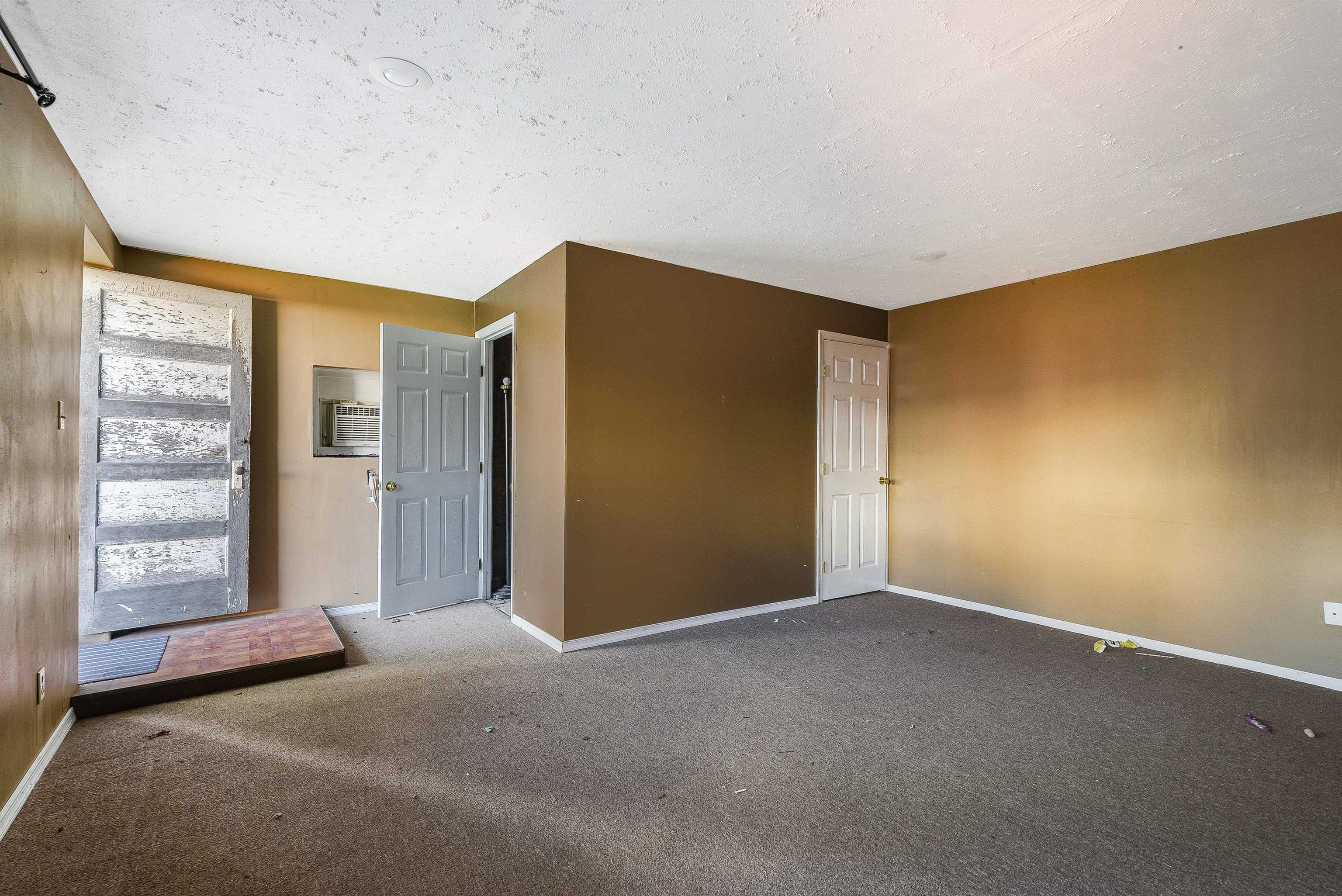 459 N LIBERTY ST, HARRISONBURG, Virginia 22802, 3 Bedrooms Bedrooms, ,2 BathroomsBathrooms,Residential,459 N LIBERTY ST,666538 MLS # 666538