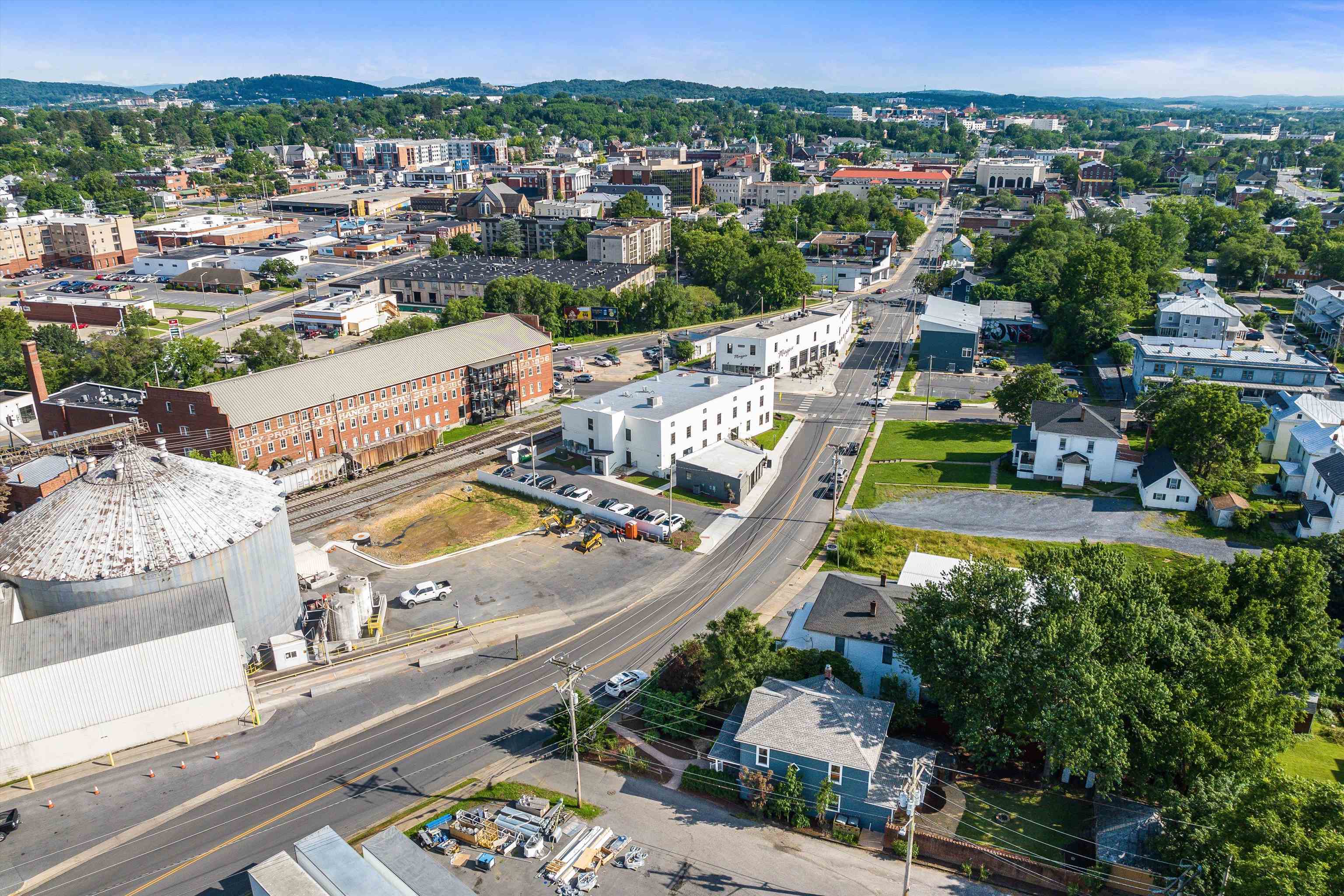 459 N LIBERTY ST, HARRISONBURG, Virginia 22802, 3 Bedrooms Bedrooms, ,2 BathroomsBathrooms,Residential,459 N LIBERTY ST,666538 MLS # 666538