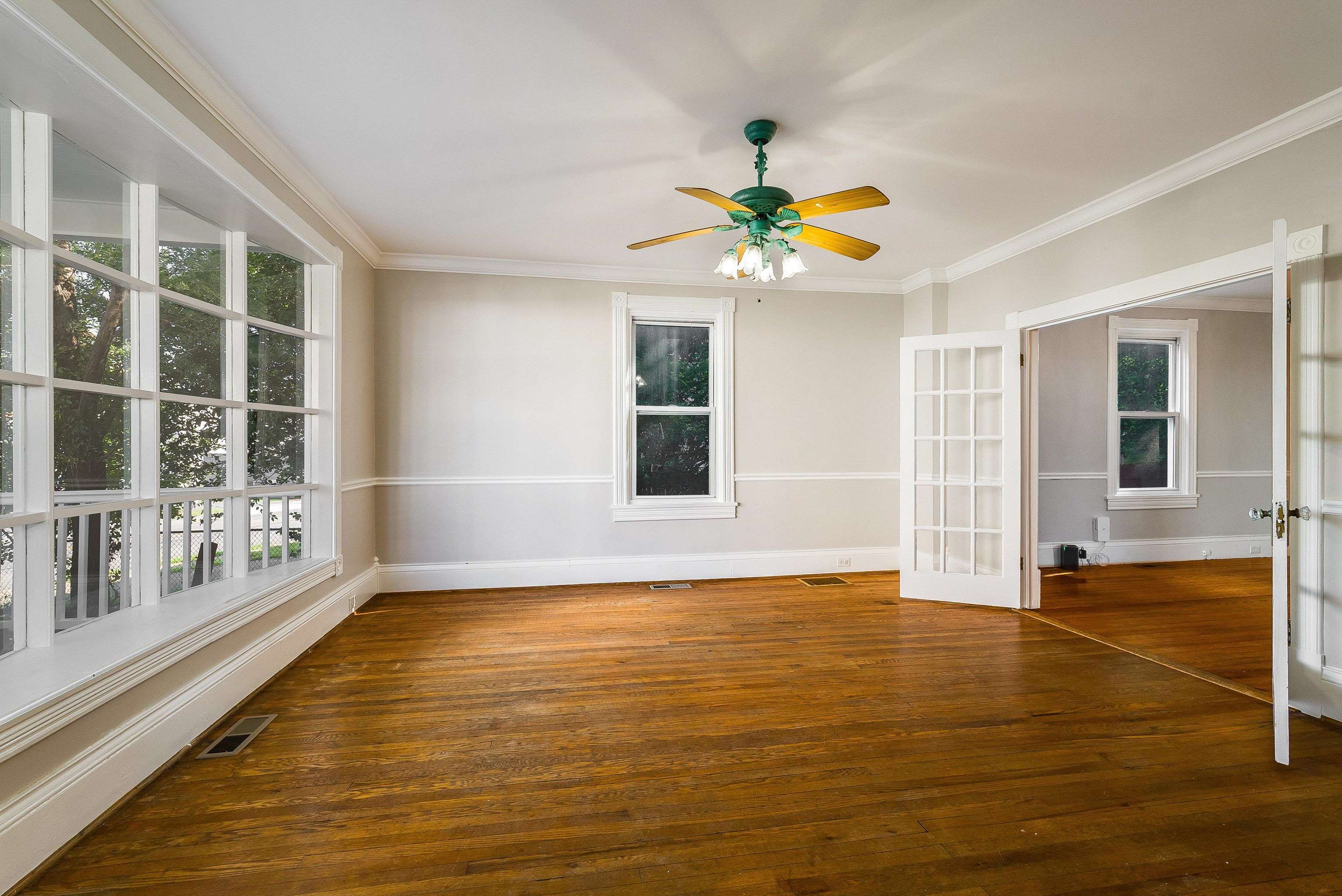 459 N LIBERTY ST, HARRISONBURG, Virginia 22802, 3 Bedrooms Bedrooms, ,2 BathroomsBathrooms,Residential,459 N LIBERTY ST,666538 MLS # 666538