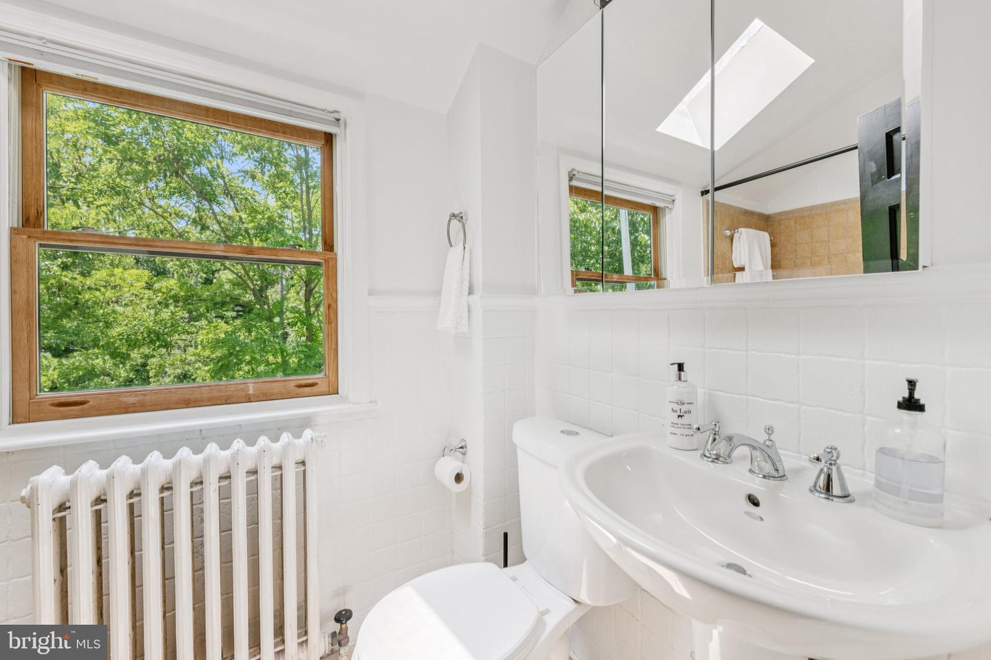 2937 FORT BAKER DR SE, WASHINGTON, District Of Columbia 20020, 3 Bedrooms Bedrooms, ,3 BathroomsBathrooms,Residential,For sale,2937 FORT BAKER DR SE,DCDC2203624 MLS # DCDC2203624