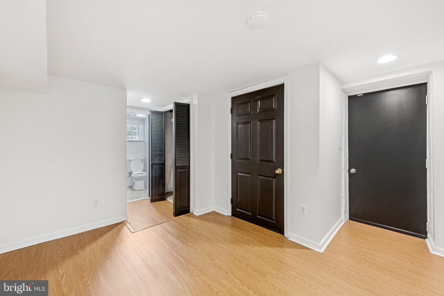 2937 FORT BAKER DR SE, WASHINGTON, District Of Columbia 20020, 3 Bedrooms Bedrooms, ,3 BathroomsBathrooms,Residential,For sale,2937 FORT BAKER DR SE,DCDC2203624 MLS # DCDC2203624