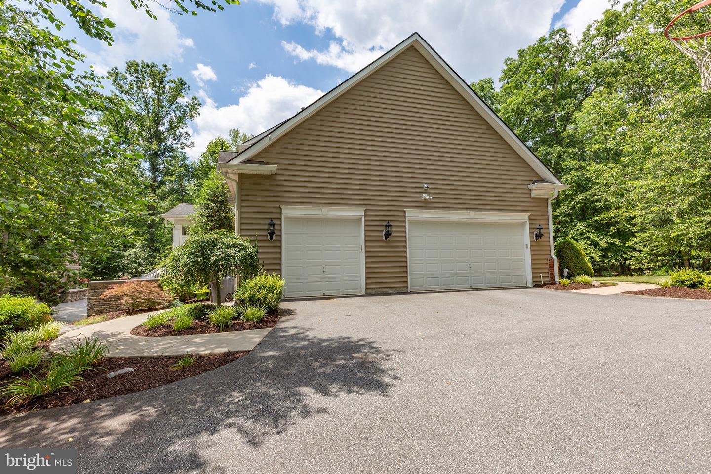 25 DELPHINIUM WAY, STAFFORD, Virginia 22556, 5 Bedrooms Bedrooms, ,4 BathroomsBathrooms,Residential,For sale,25 DELPHINIUM WAY,VAST2039722 MLS # VAST2039722