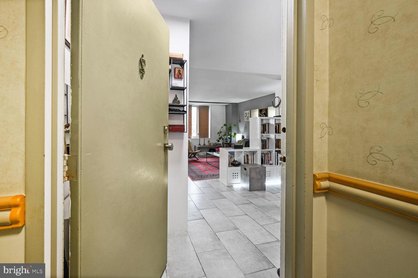 2800 WISCONSIN AVE NW #304, WASHINGTON, District Of Columbia 20007, 1 Bedroom Bedrooms, ,1 BathroomBathrooms,Residential,For sale,2800 WISCONSIN AVE NW #304,DCDC2206376 MLS # DCDC2206376