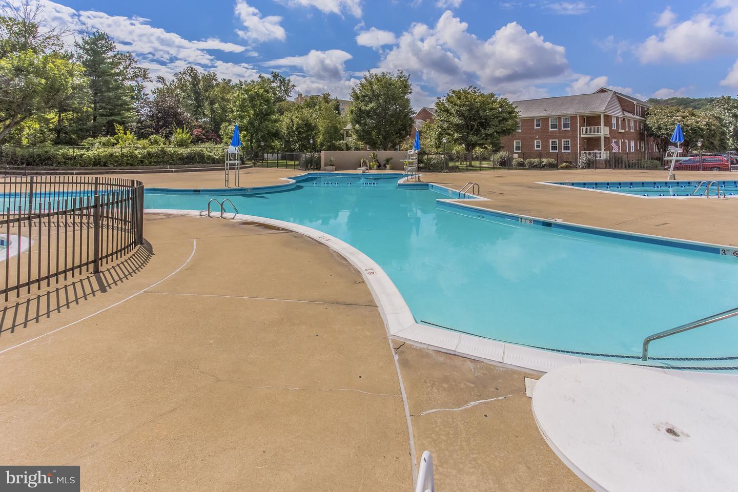 6625 10TH ST #A1, ALEXANDRIA, Virginia 22307, 3 Bedrooms Bedrooms, ,1 BathroomBathrooms,Residential,For sale,6625 10TH ST #A1,VAFX2249844 MLS # VAFX2249844