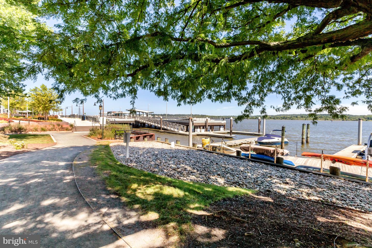 6625 10TH ST #A1, ALEXANDRIA, Virginia 22307, 3 Bedrooms Bedrooms, ,1 BathroomBathrooms,Residential,For sale,6625 10TH ST #A1,VAFX2249844 MLS # VAFX2249844