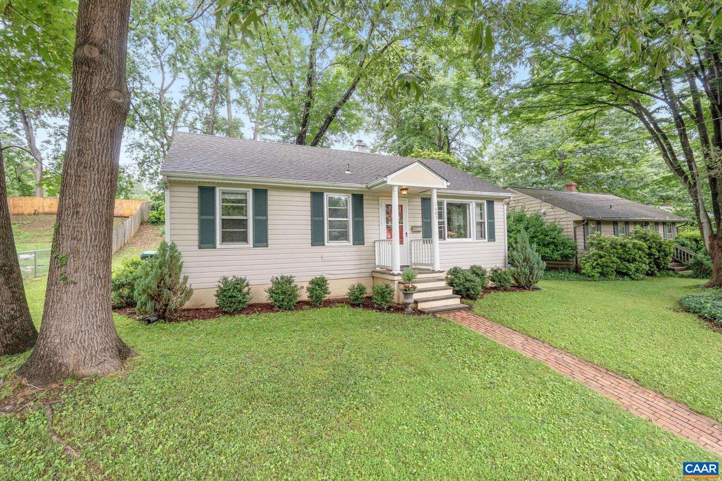 1605 OAKLEAF LN, CHARLOTTESVILLE, Virginia 22903, 2 Bedrooms Bedrooms, ,1 BathroomBathrooms,Residential,For sale,1605 OAKLEAF LN,666091 MLS # 666091