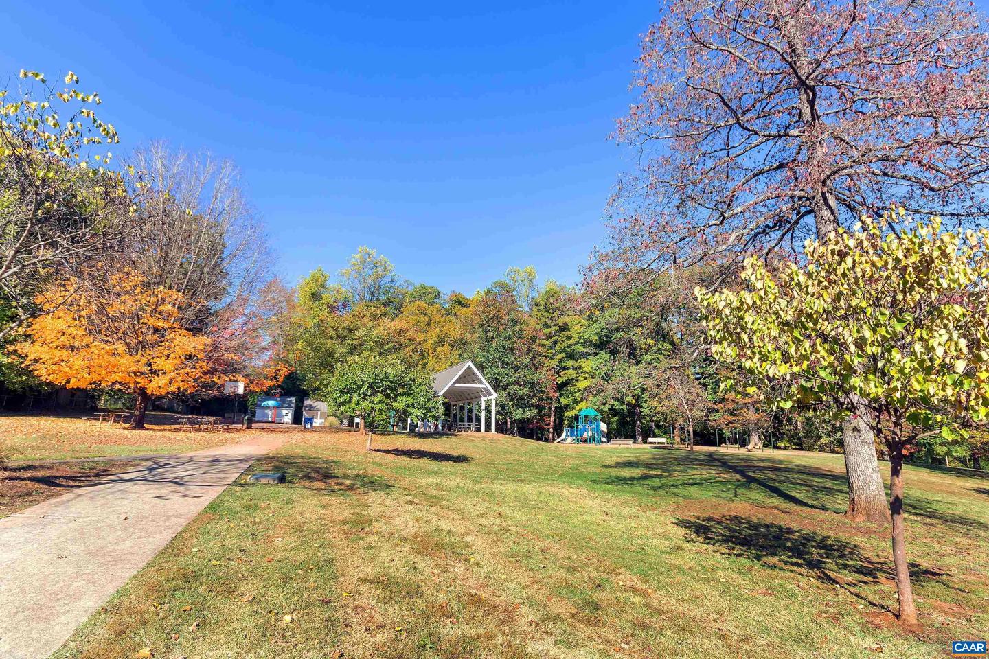 1605 OAKLEAF LN, CHARLOTTESVILLE, Virginia 22903, 2 Bedrooms Bedrooms, ,1 BathroomBathrooms,Residential,For sale,1605 OAKLEAF LN,666091 MLS # 666091