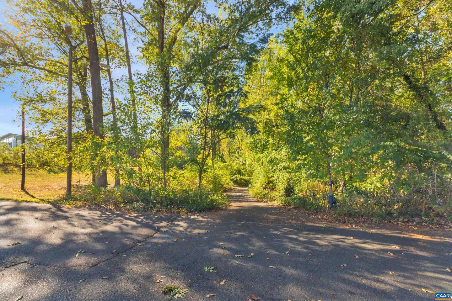 1605 OAKLEAF LN, CHARLOTTESVILLE, Virginia 22903, 2 Bedrooms Bedrooms, ,1 BathroomBathrooms,Residential,For sale,1605 OAKLEAF LN,666091 MLS # 666091