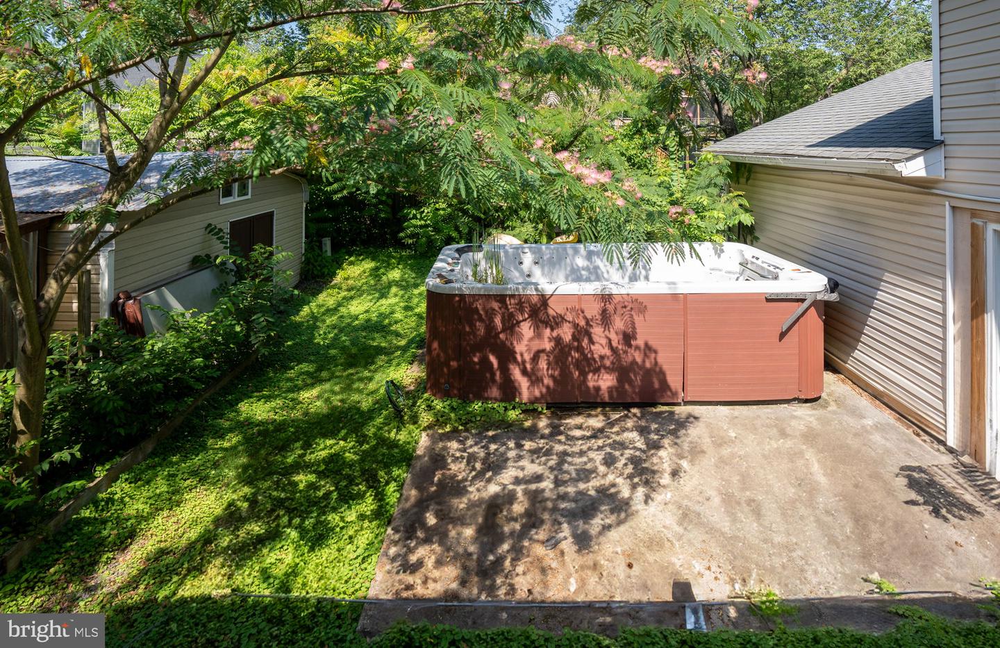 102 BREEZEWOOD DR, FREDERICKSBURG, Virginia 22407, 2 Bedrooms Bedrooms, ,3 BathroomsBathrooms,Residential,For sale,102 BREEZEWOOD DR,VASP2034212 MLS # VASP2034212