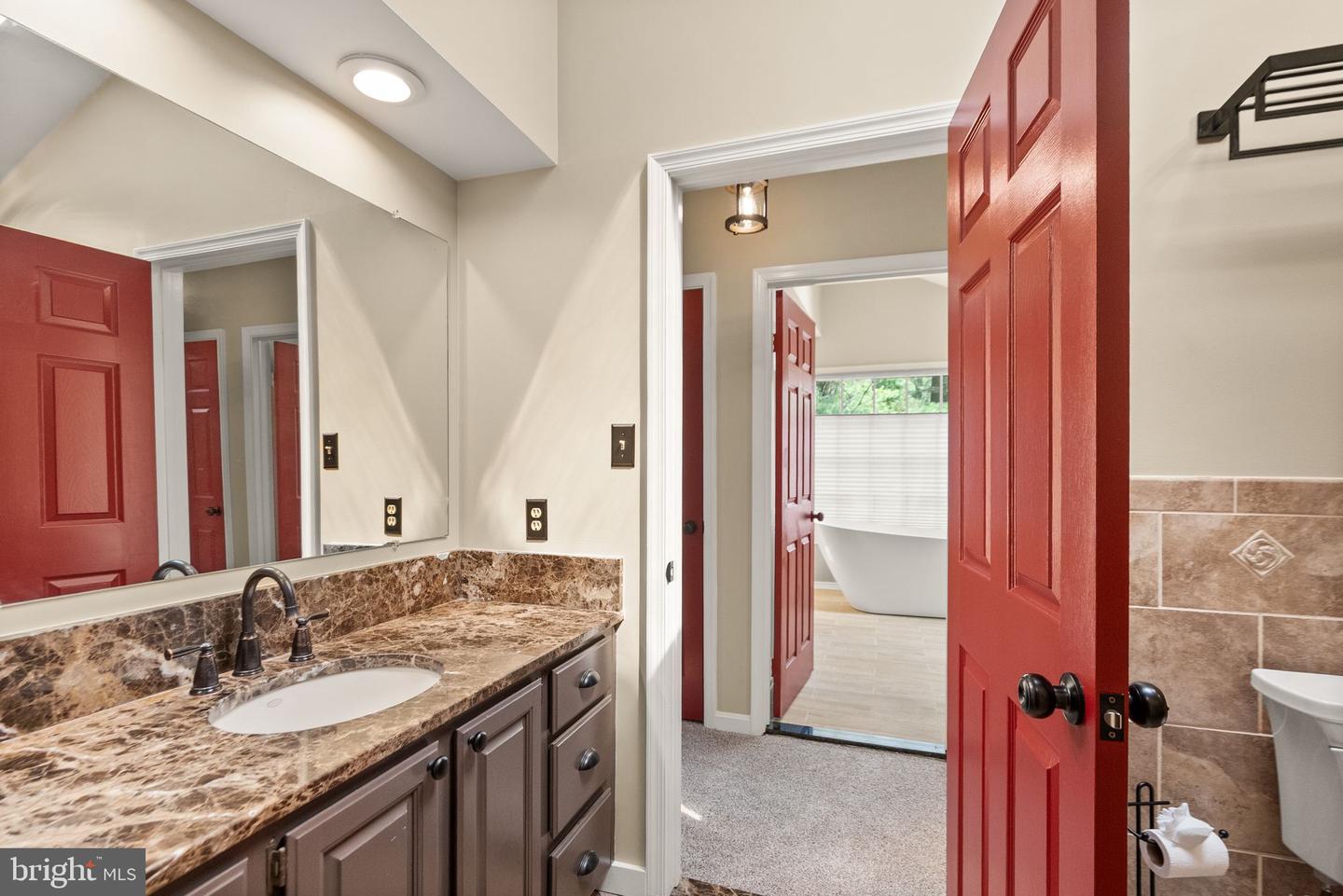 1631 AUTUMNWOOD DR, RESTON, Virginia 20194, 4 Bedrooms Bedrooms, ,4 BathroomsBathrooms,Residential,For sale,1631 AUTUMNWOOD DR,VAFX2250618 MLS # VAFX2250618