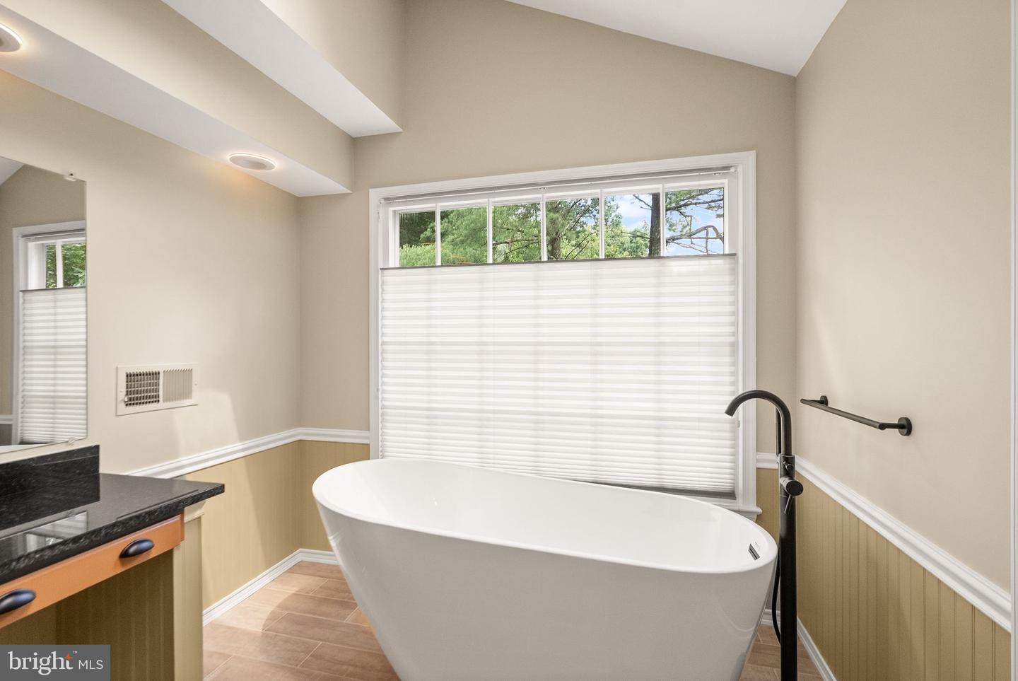 1631 AUTUMNWOOD DR, RESTON, Virginia 20194, 4 Bedrooms Bedrooms, ,4 BathroomsBathrooms,Residential,For sale,1631 AUTUMNWOOD DR,VAFX2250618 MLS # VAFX2250618