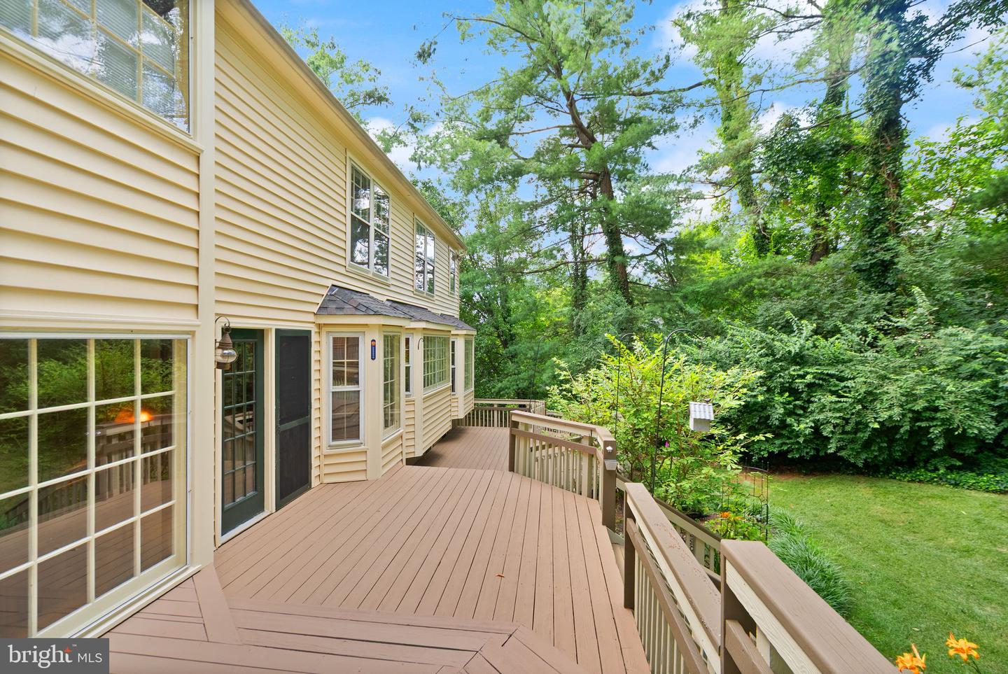 1631 AUTUMNWOOD DR, RESTON, Virginia 20194, 4 Bedrooms Bedrooms, ,4 BathroomsBathrooms,Residential,For sale,1631 AUTUMNWOOD DR,VAFX2250618 MLS # VAFX2250618