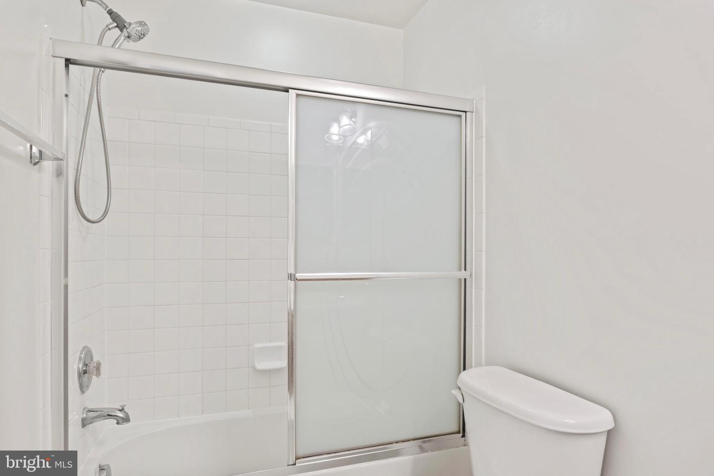 7589 GREY GOOSE WAY, ALEXANDRIA, Virginia 22306, 3 Bedrooms Bedrooms, ,3 BathroomsBathrooms,Residential,For sale,7589 GREY GOOSE WAY,VAFX2252706 MLS # VAFX2252706