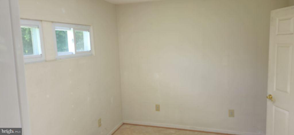 105 LORENZO DR, FREDERICKSBURG, Virginia 22405, 2 Bedrooms Bedrooms, ,1 BathroomBathrooms,Residential,For sale,105 LORENZO DR,VAST2040566 MLS # VAST2040566