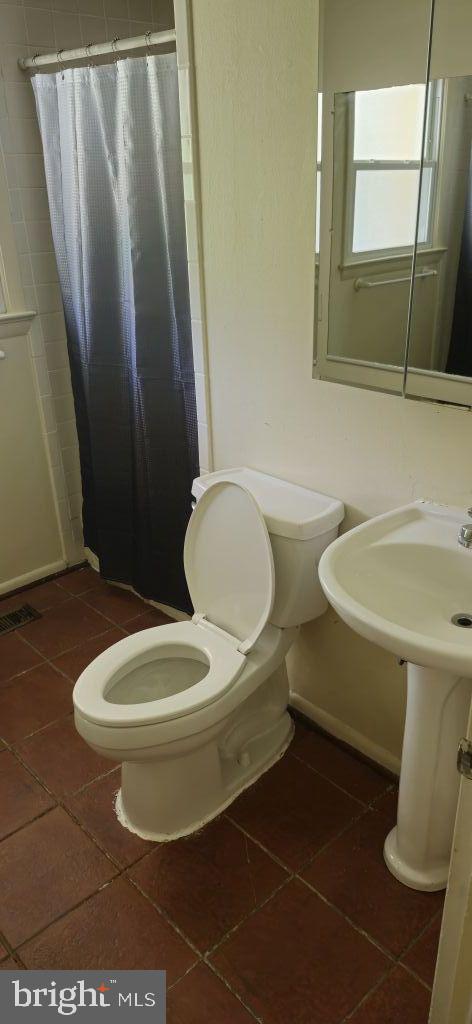 105 LORENZO DR, FREDERICKSBURG, Virginia 22405, 2 Bedrooms Bedrooms, ,1 BathroomBathrooms,Residential,For sale,105 LORENZO DR,VAST2040566 MLS # VAST2040566